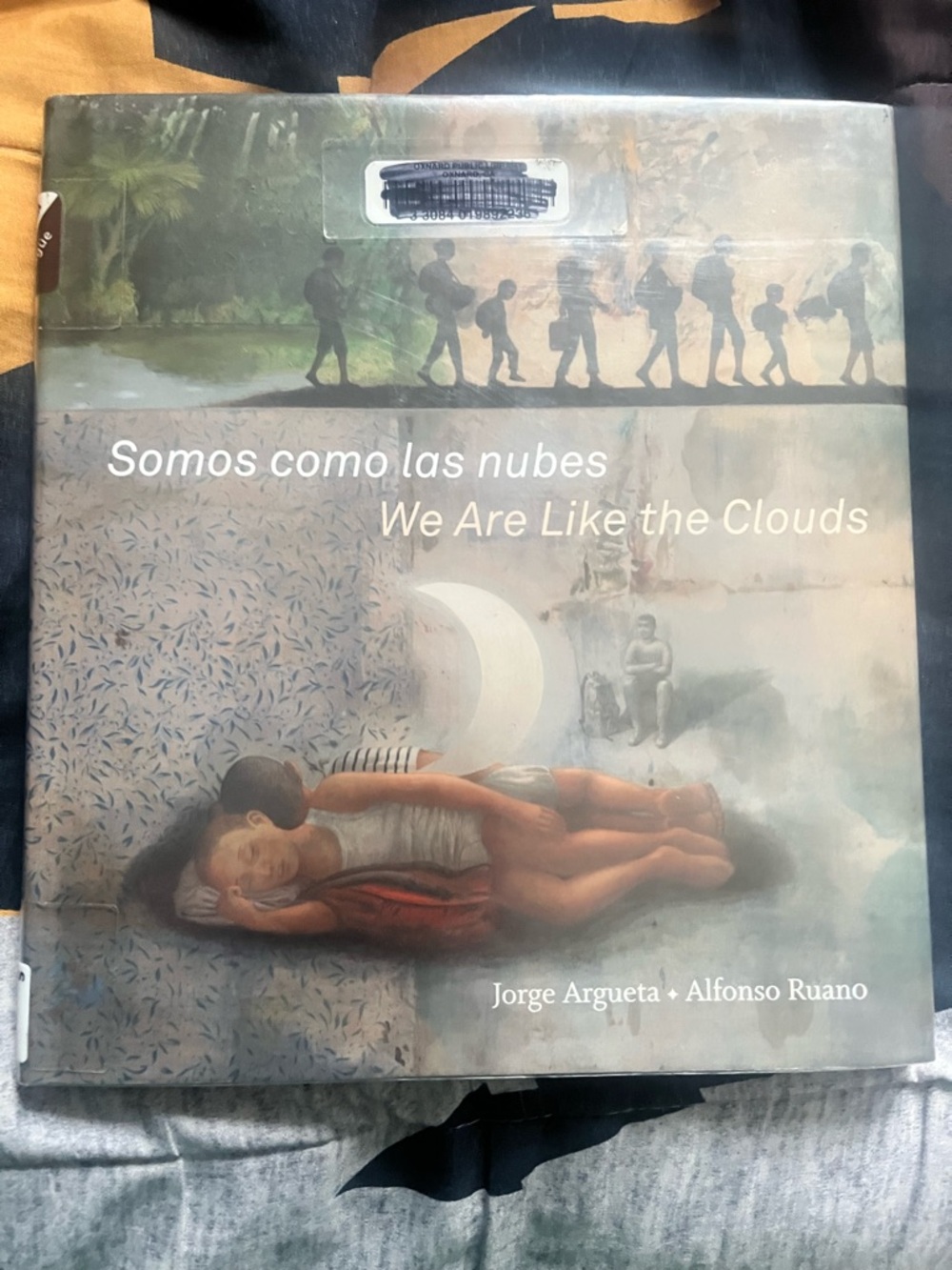 Bilingual Children’s book Somos como las nubes/We Are Like the Clouds by Jorge A